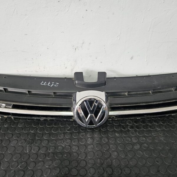 REJILLA DELANTERA VOLKSWAGEN GOLF VII VARIANT (BV5) [5G0853653]