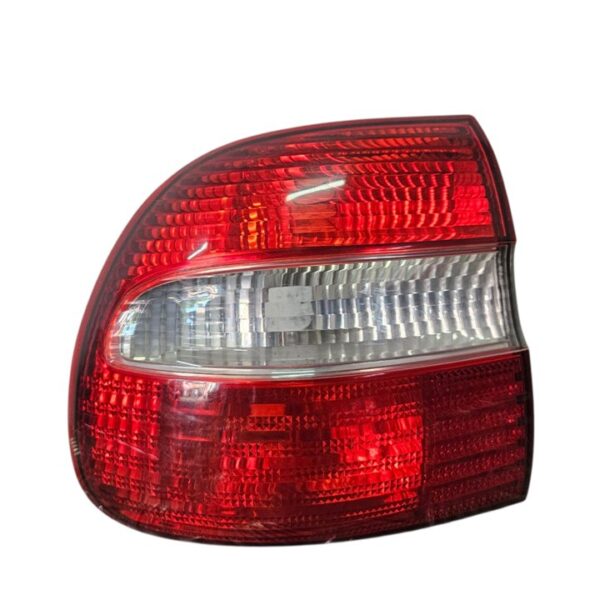 PILOTO TRASERO IZQUIERDO VOLVO V40 FAMILIAR [285901]