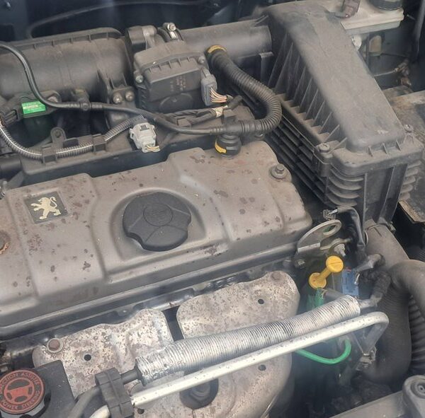 PEUGEOT 206 [E-Music]