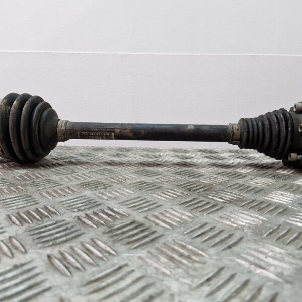 TRANSMISION DELANTERA IZQUIERDA VOLKSWAGEN GOLF V (1K1)(10.2003) [1K0407271DH]