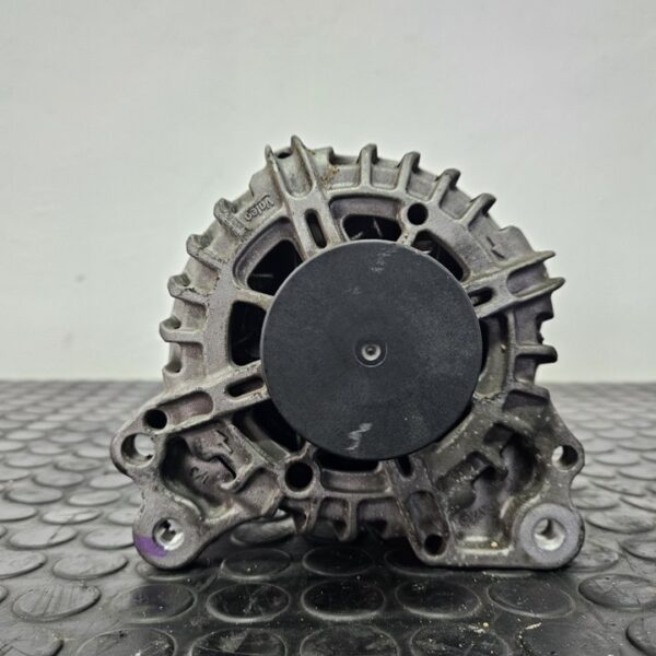 ALTERNADOR VOLKSWAGEN GOLF VII (5G1/BE1) [03L903023J]