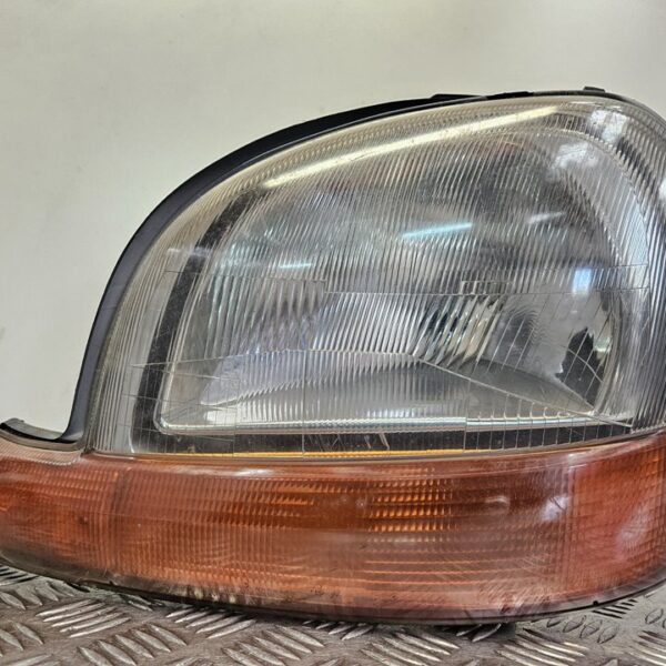 FARO IZQUIERDO RENAULT KANGOO I (F/KC0) [88204974]