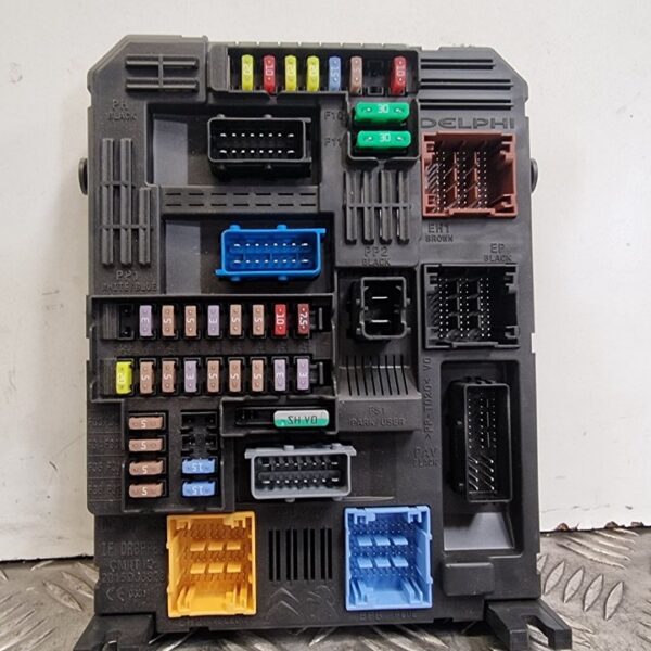 CAJA RELES / FUSIBLES PEUGEOT 5008 [983080568000]