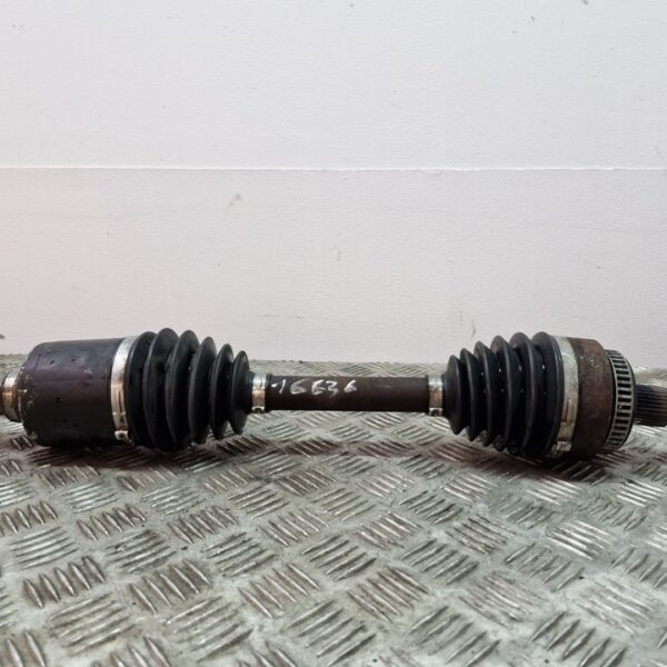 TRANSMISION DELANTERA IZQUIERDA MERCEDES-BENZ CLASE ML (BM 163) [A1633300401]