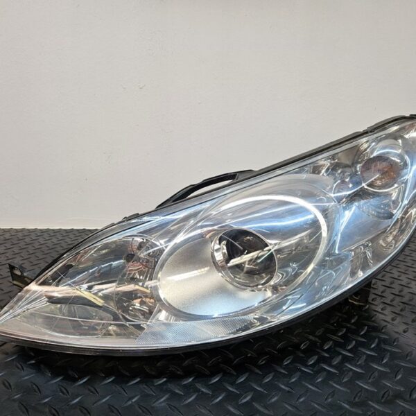 FARO IZQUIERDO PEUGEOT 407 [0301213203]