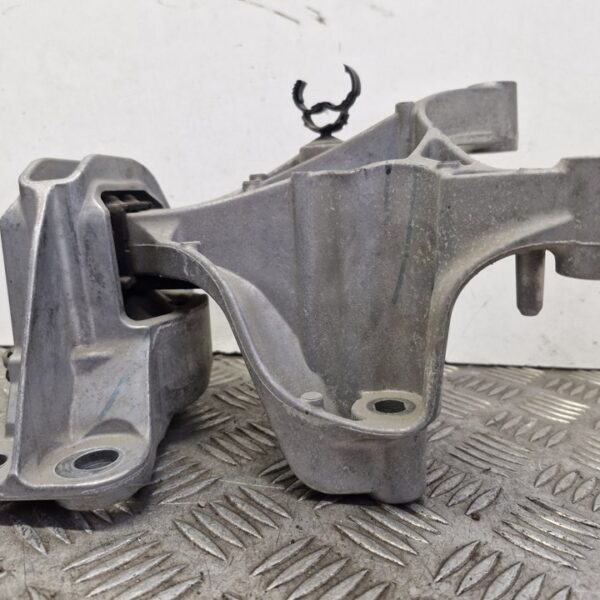 SOPORTE MOTOR DERECHO NISSAN JUKE (F16) [112325208R]