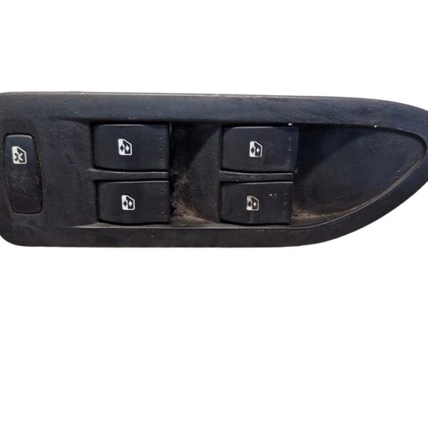 MANDO ELEVALUNAS DELANTERO IZQUIERDO RENAULT LAGUNA II (BG0) [8200397299B]