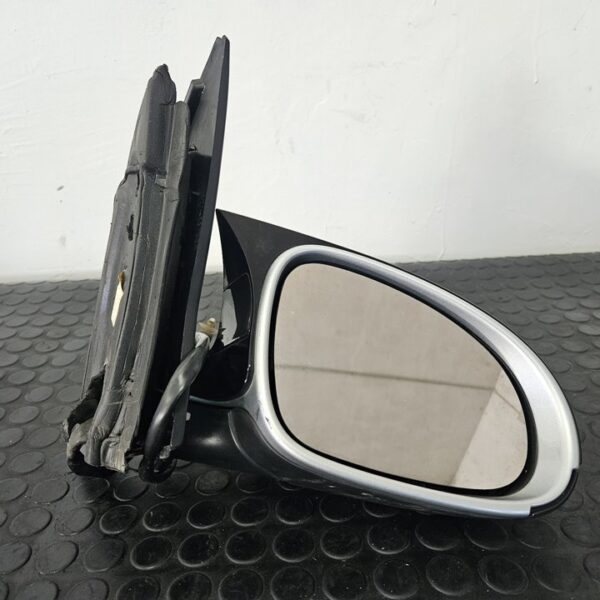 RETROVISOR DERECHO VOLKSWAGEN GOLF V (1K1)(10.2003) [015864]