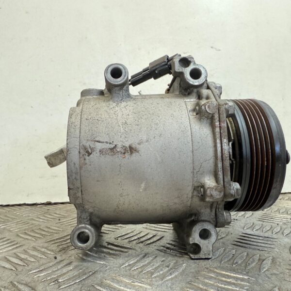 COMPRESOR AIRE ACONDICIONADO MITSUBISHI COLT BERLINA 5 (Z30) [MR500007]