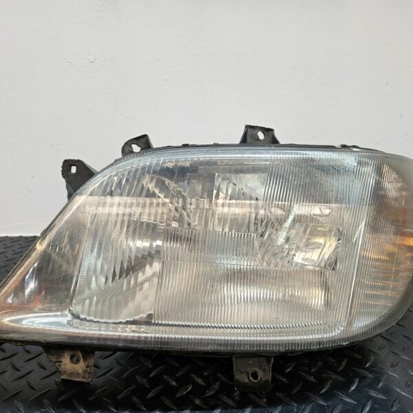 FARO IZQUIERDO MERCEDES-BENZ SPRINTER COMBI [15053100]