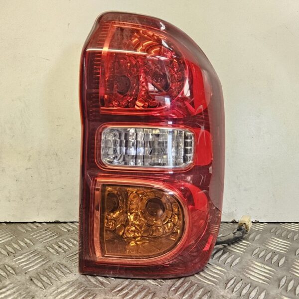 PILOTO TRASERO DERECHO TOYOTA RAV4 (A2) [SIN REF]