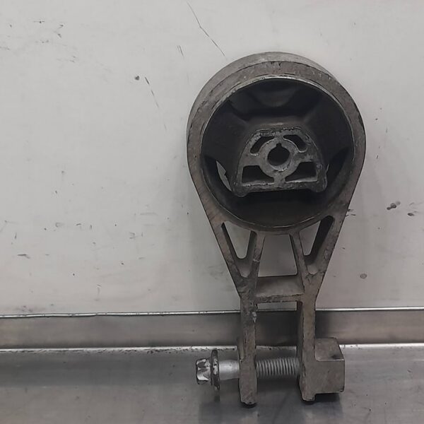 SOPORTE MOTOR OPEL CORSA D [633374681]