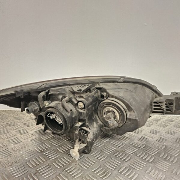 FARO IZQUIERDO MAZDA 3 BERLINA (BK) [1157NA]