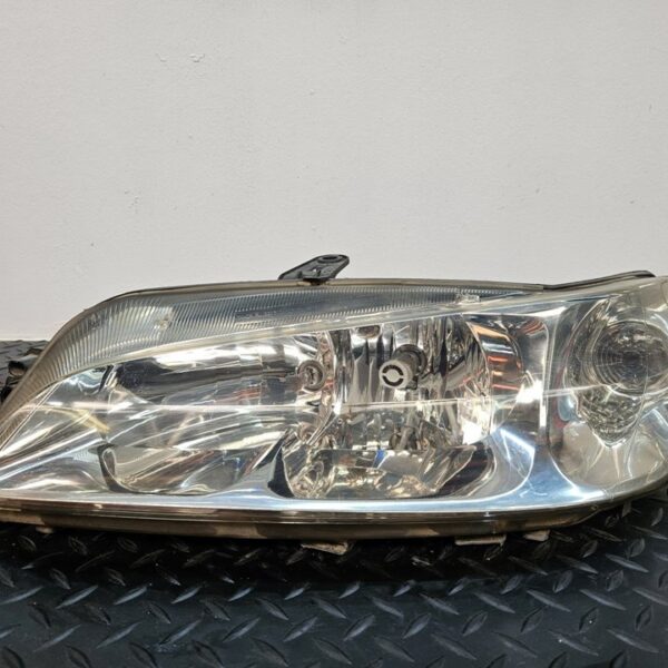 FARO IZQUIERDO PEUGEOT 306 3/5 PT. / 4 PT. (S2) [88203990G]