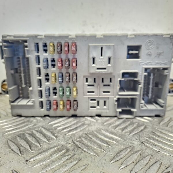 CAJA RELES / FUSIBLES FIAT I DOBLÒ (119) [46552681CPL]