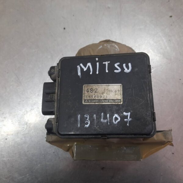 CAUDALIMETRO MITSUBISHI GALANT BERLINA (EA0) [E5T08071]