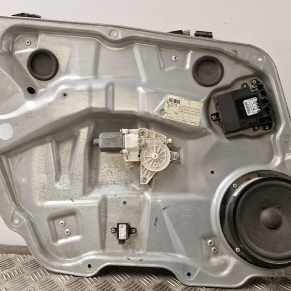 ELEVALUNAS DELANTERO IZQUIERDO MERCEDES-BENZ CLASE R (BM 251) [A2518200742]