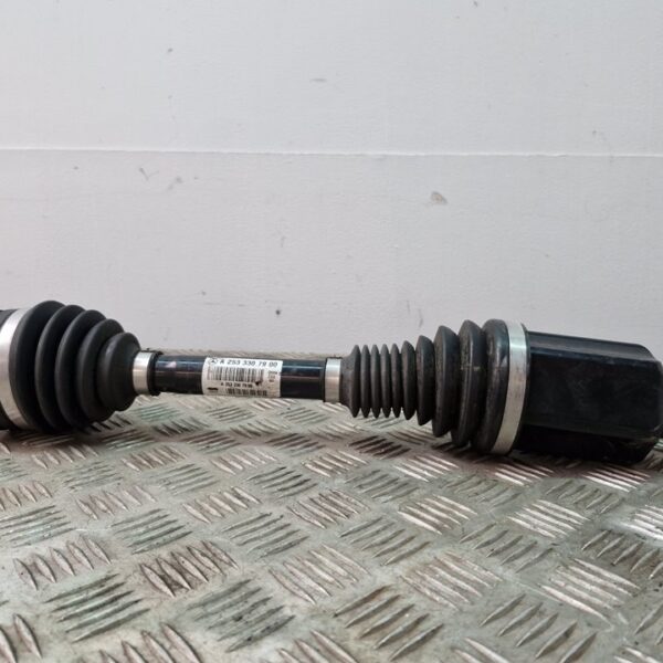 TRANSMISION DELANTERA IZQUIERDA MERCEDES-BENZ CLASE GLC (BM 253) [A2533307900]