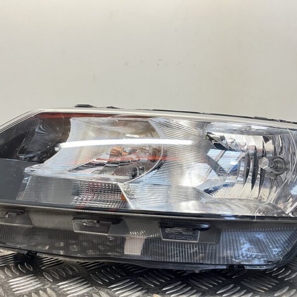 FARO IZQUIERDO SKODA RAPID (NH) [90037387]