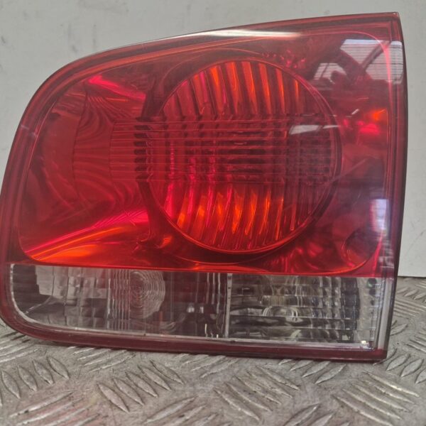 PILOTO TRASERO DERECHO INTERIOR   [7L6945094H]