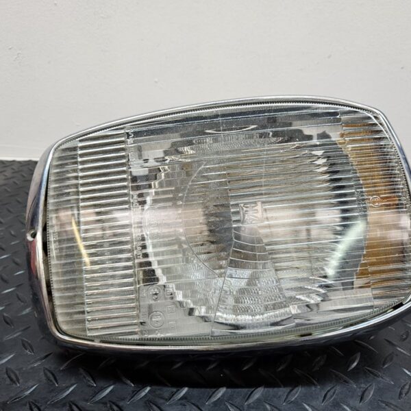 FARO DERECHO MERCEDES-BENZ STRICH ACHT (BM 114 / 115) BERLINA [32679R6]