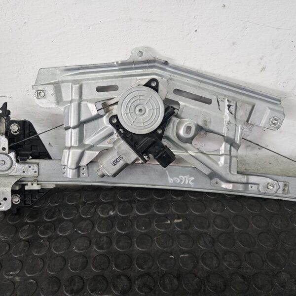 ELEVALUNAS DELANTERO IZQUIERDO HONDA CIVIC 5 PUERTAS (FK) [511030]