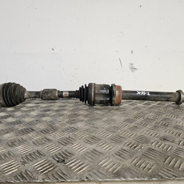 TRANSMISION DELANTERA DERECHA TOYOTA COROLLA VERSO (R1) [EUJ104BP48]