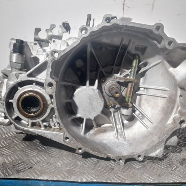 CAJA CAMBIOS HYUNDAI ELANTRA (XD) [L1D]