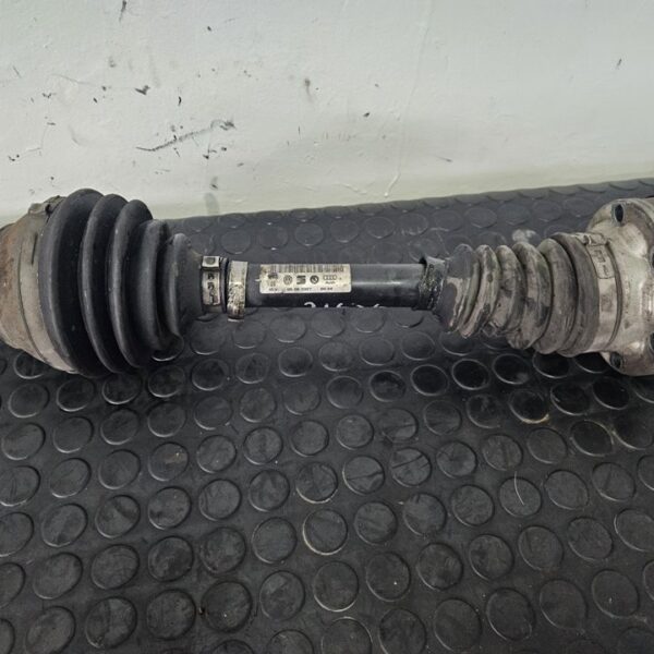 TRANSMISION DELANTERA IZQUIERDA AUDI A3 (8P1) [1K0407271]