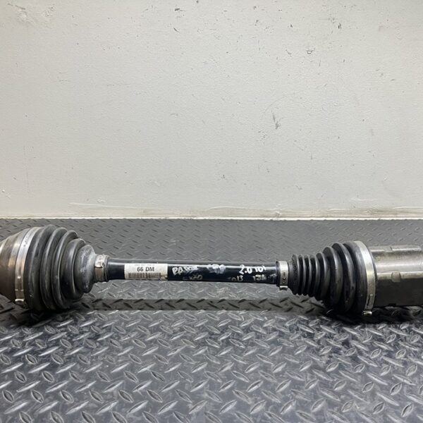 TRANSMISION DELANTERA DERECHA VOLKSWAGEN PASSAT BERLINA (3C2) [5N0407766D]