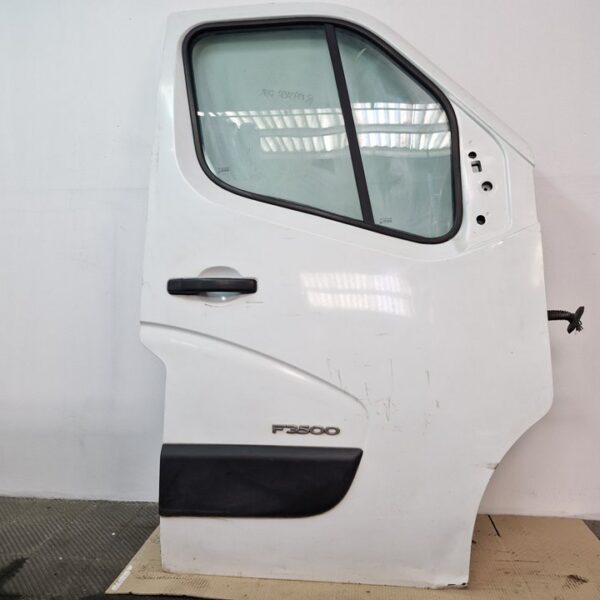 PUERTA DELANTERA DERECHA RENAULT MASTER III FURGÓN [SIN REF]