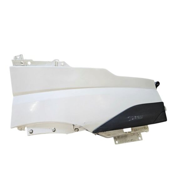 ALETA DELANTERA DERECHA   [5801513999]