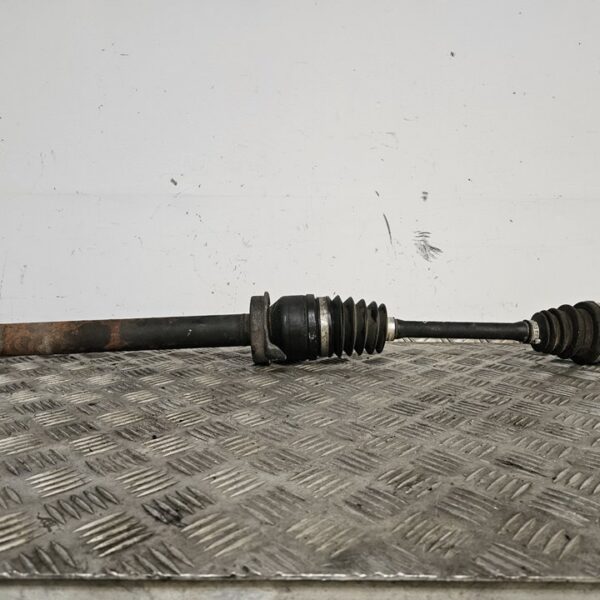 TRANSMISION DELANTERA DERECHA MERCEDES-BENZ CLASE A (BM 168) [SIN REF]