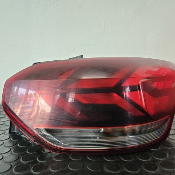 PILOTO TRASERO DERECHO DACIA SANDERO II [265501832R]