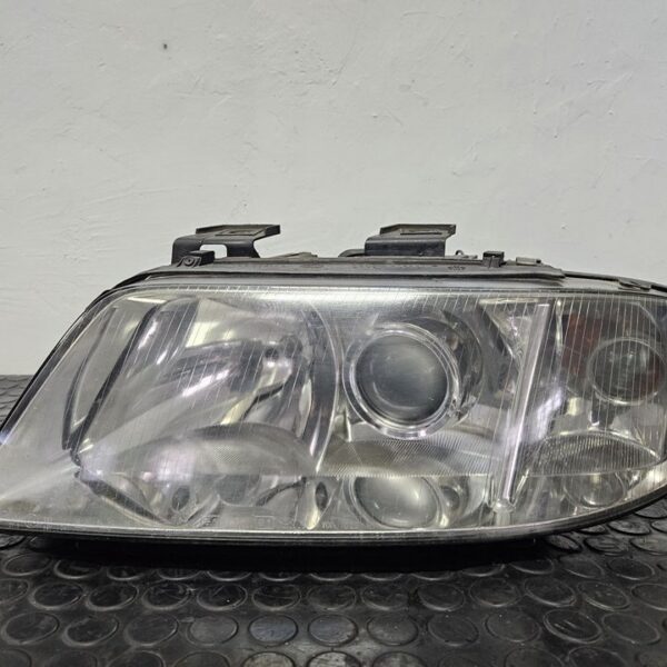 FARO IZQUIERDO AUDI A6 AVANT (4B5) [15592900]