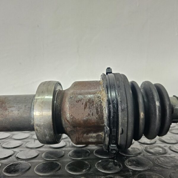 TRANSMISION DELANTERA DERECHA FORD FIESTA (CNN) [CV173B436BC]