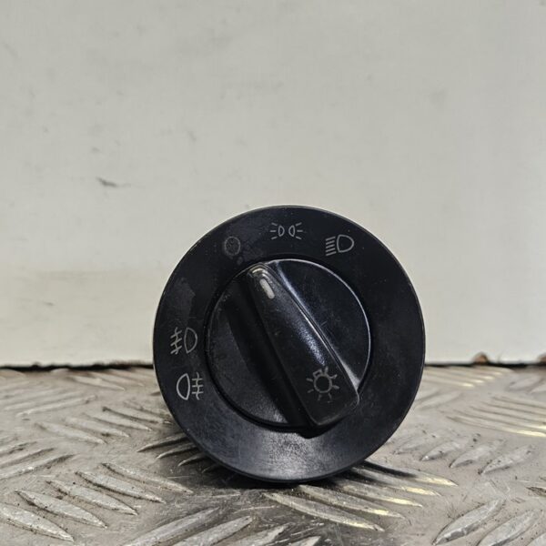 MANDO LUCES VOLKSWAGEN PASSAT BERLINA (3B3) [1C0941531A]