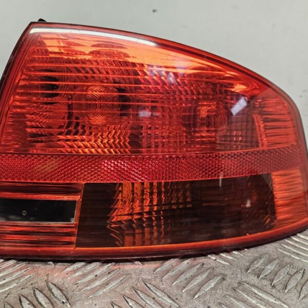 PILOTO TRASERO DERECHO AUDI A4 AVANT (8E) [8E5945096]