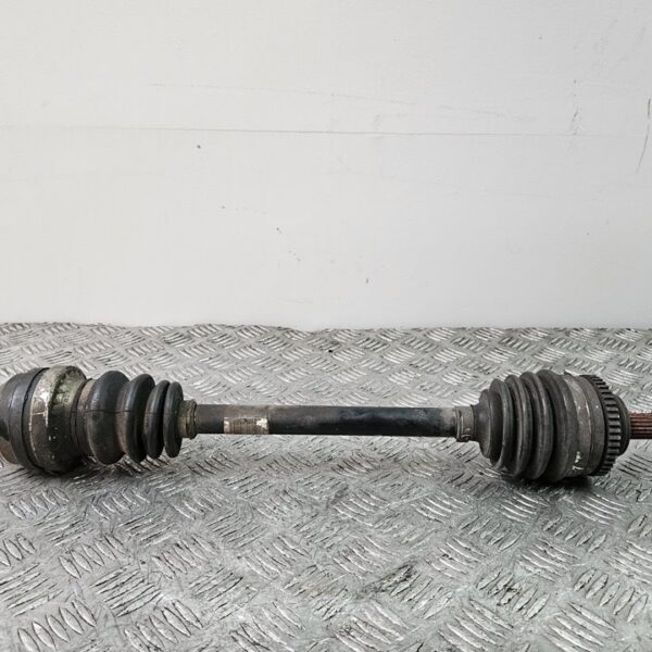 TRANSMISION DELANTERA IZQUIERDA CHEVROLET AVEO BERLINA [SIN REF]