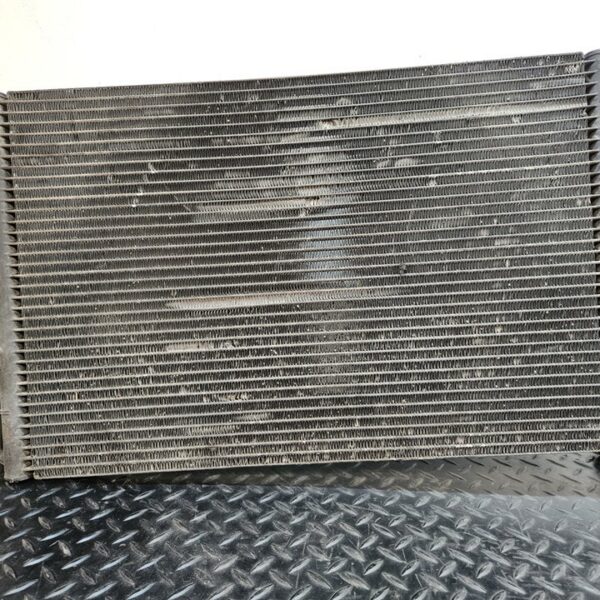 CONDENSADOR / RADIADOR AIRE ACONDICIONADO SEAT TOLEDO (1M2) [1J0820191F]