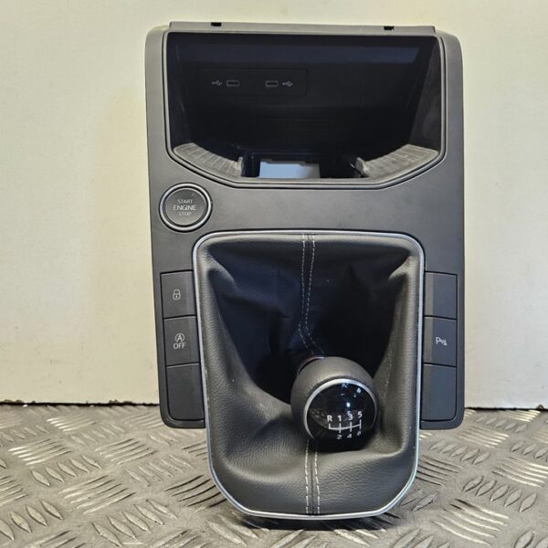 NO IDENTIFICADO SEAT IBIZA (KJ1) [6F0863283N]