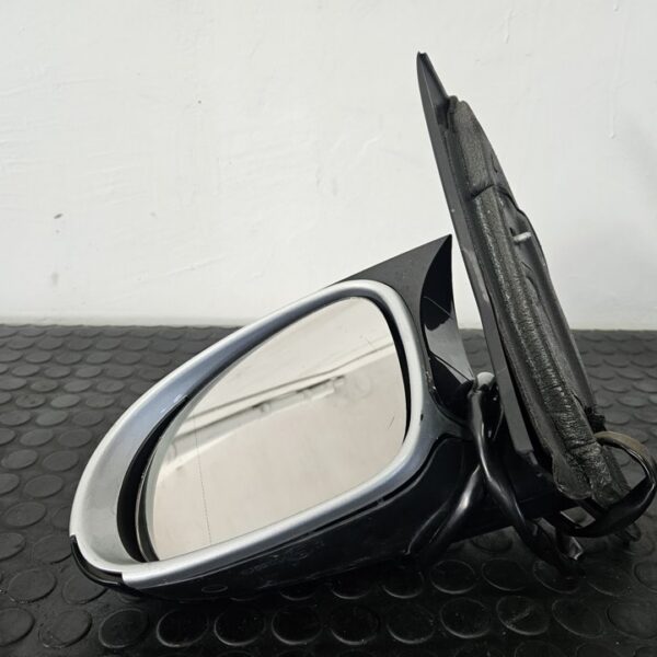 RETROVISOR IZQUIERDO VOLKSWAGEN GOLF V (1K1)(10.2003) [044666]