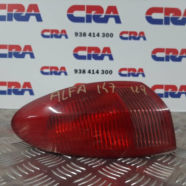PILOTO TRASERO IZQUIERDO ALFA ROMEO 147 (190) [46556349]