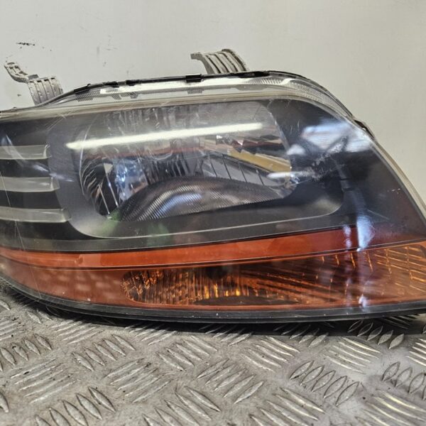 FARO DERECHO CHEVROLET KALOS [84270003]