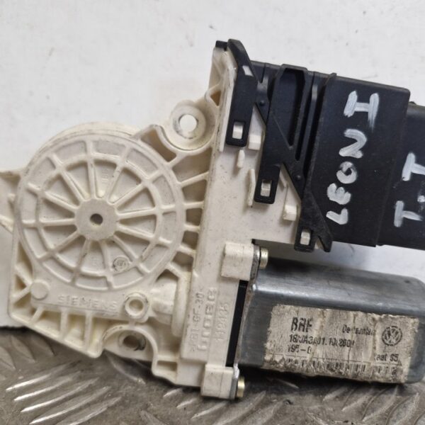 MOTOR ELEVALUNAS TRASERO IZQUIERDO SEAT LEON (1M1) [1C0959811A]