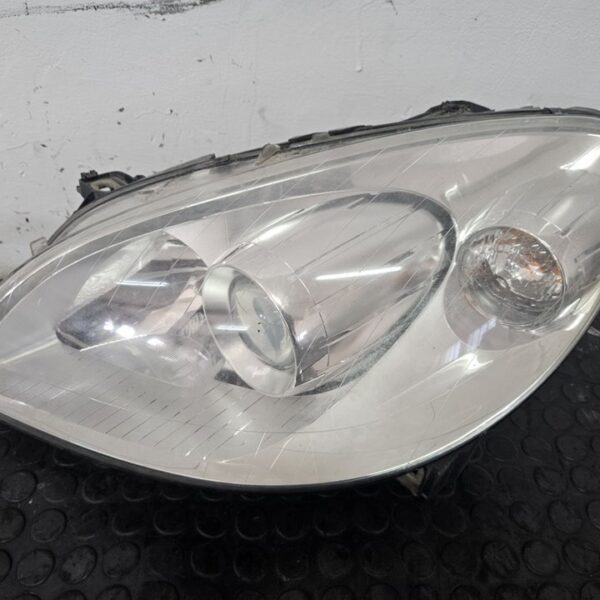 FARO IZQUIERDO MERCEDES-BENZ CLASE B (BM 245) [A1698207761]