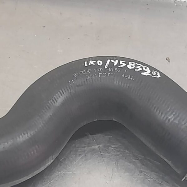 TUBO VOLKSWAGEN GOLF V (1K1)(10.2003) [1K0145832B]