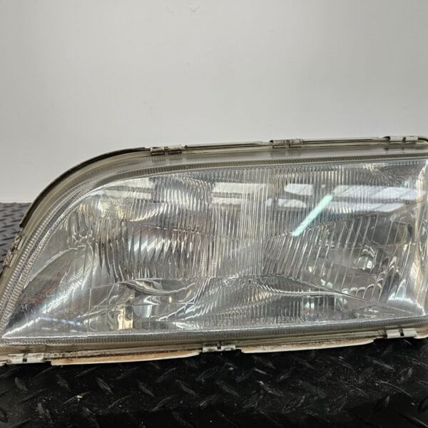 FARO IZQUIERDO VOLVO S40 BERLINA [30899682]