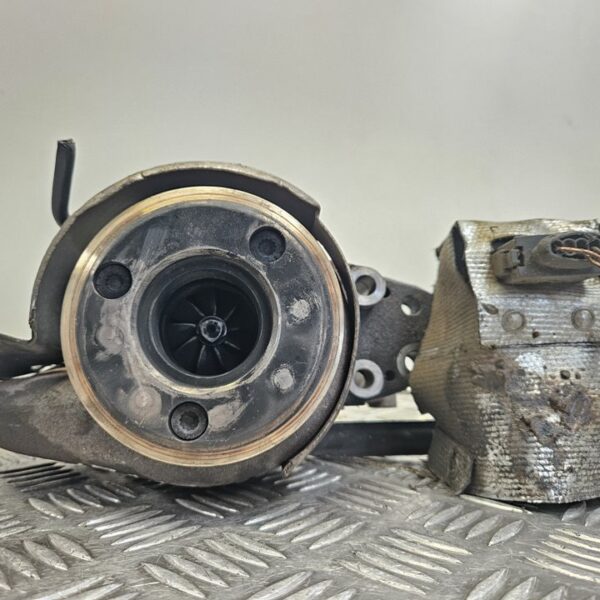 TURBOCOMPRESOR VOLKSWAGEN PHAETON (3D2/3D8) [07Z145873E]