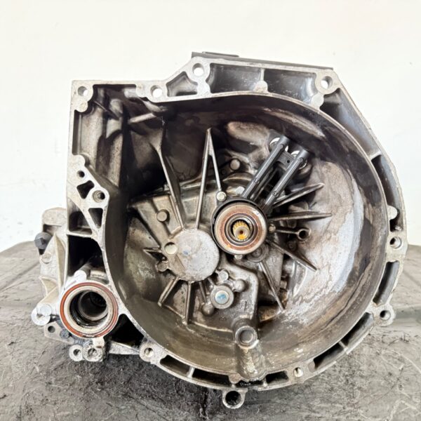 CAJA CAMBIOS FORD FIESTA (CNN) [BA6R7002ABG]